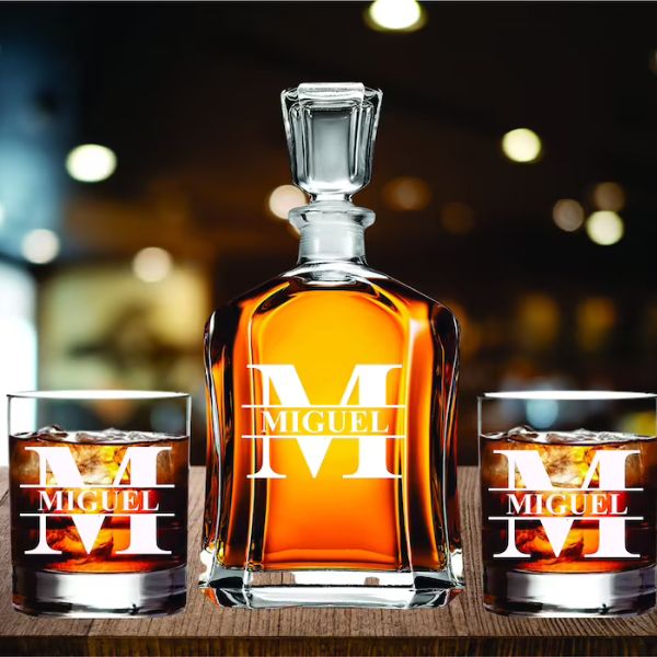 Whiskey Decanter Personalized elegantly crafted for a special gift to guy friends