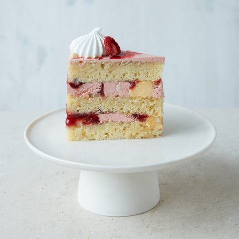 Sugar Plum Bakes – Beautiful & Understated Buttercream Wedding Cakes