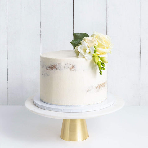 26 Semi-Naked Wedding Cakes That Are Light on Frosting