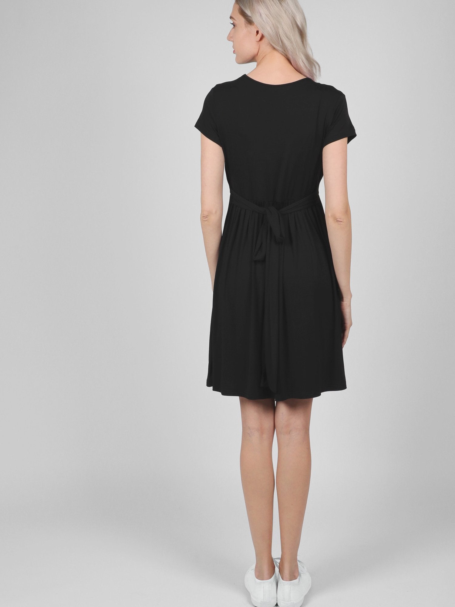 Lovemere x Bellefinery Stylish Maternity Black Ribbon Dress - Lovemère