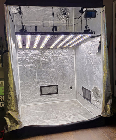 (4' x 4' Grow Tent / 1.2m x 1.2m)