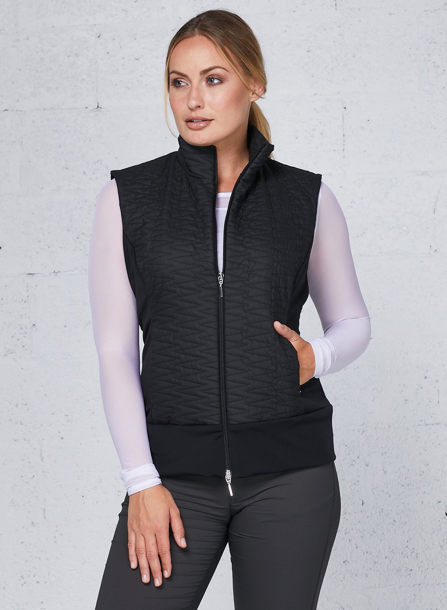 Women's Quilted Vest | High Neck Travel 