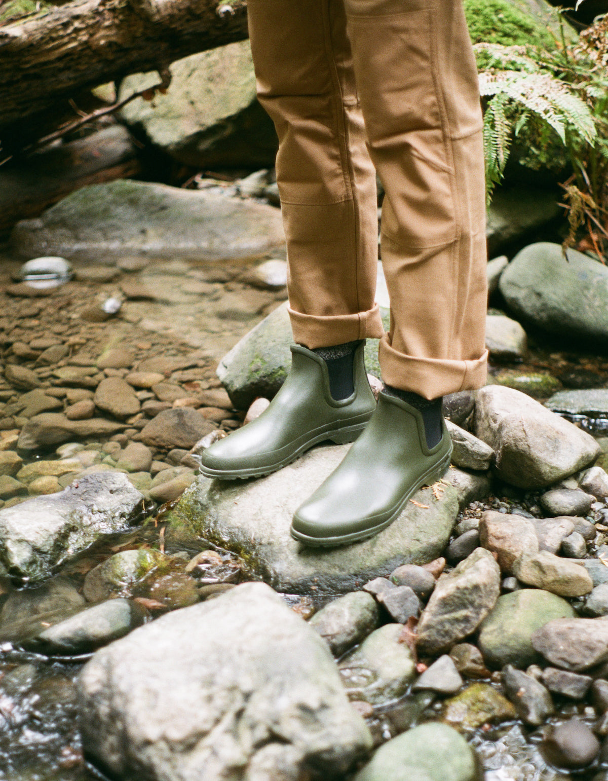 novesta chelsea boot