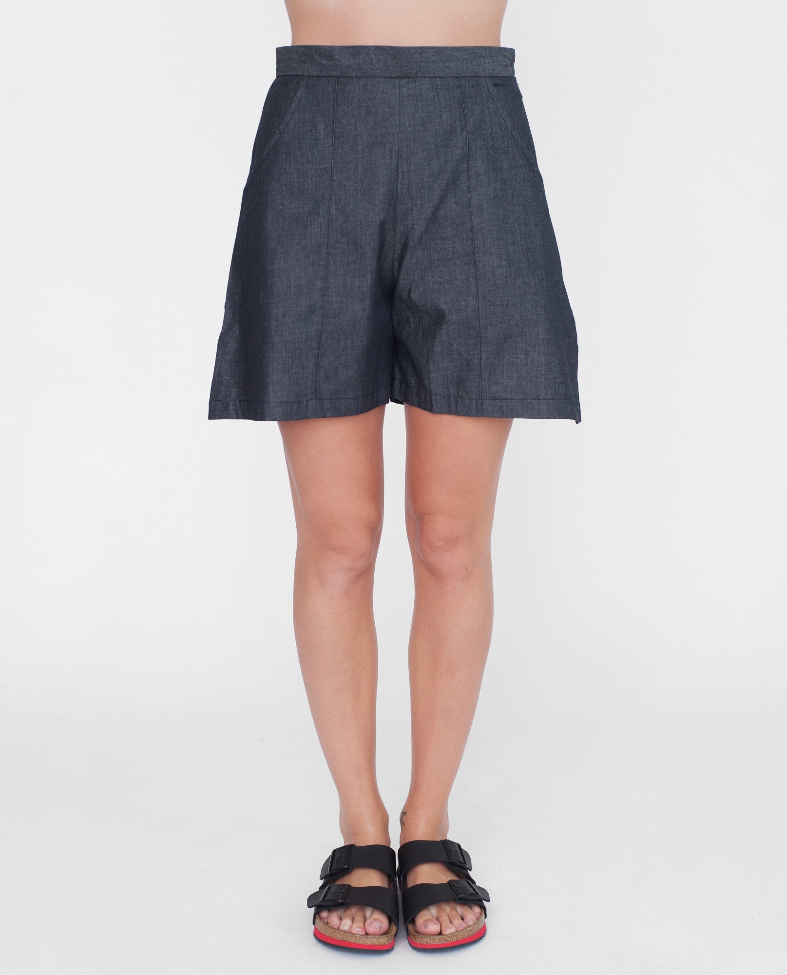 JOLIE Cotton Chambray Shorts In Black – Beaumont Organic