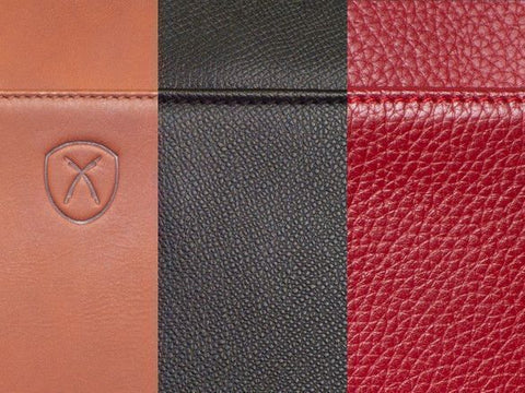 Die Farbe und Prägung einer Ledertasche definiert ihre entsprechende Wirkung