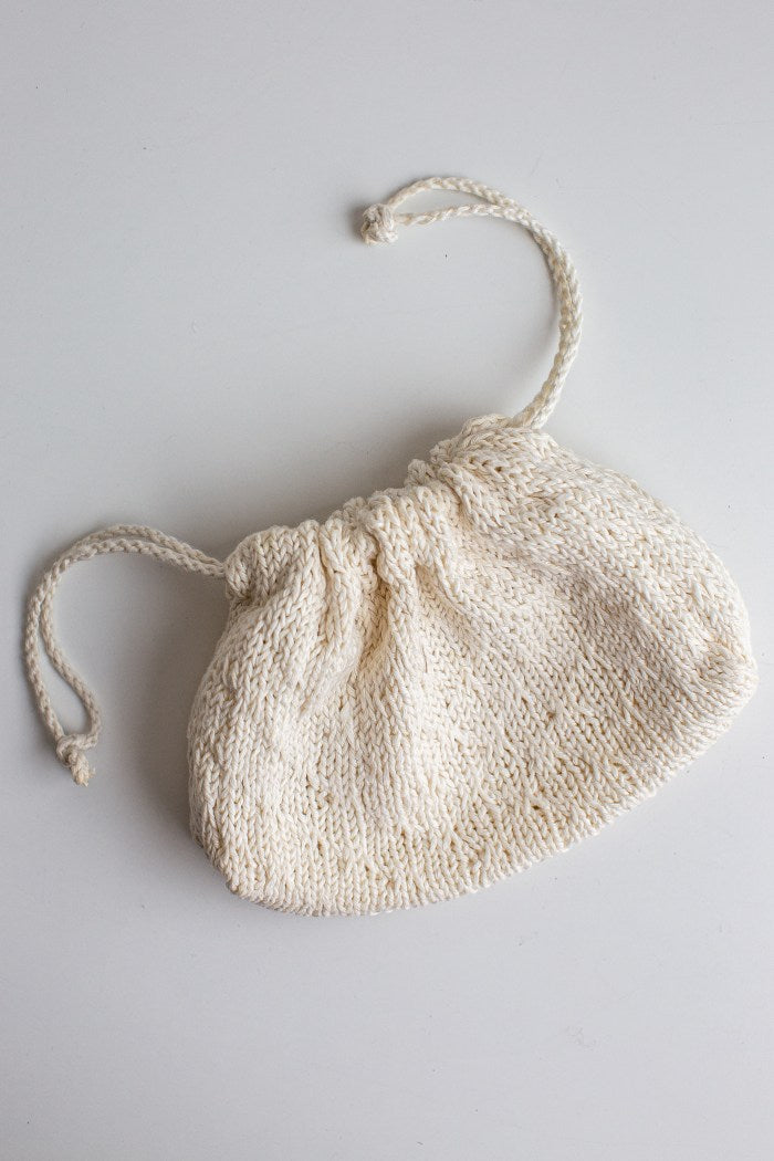 Drawstring Knit Bag Pattern in Trellis Stitch 