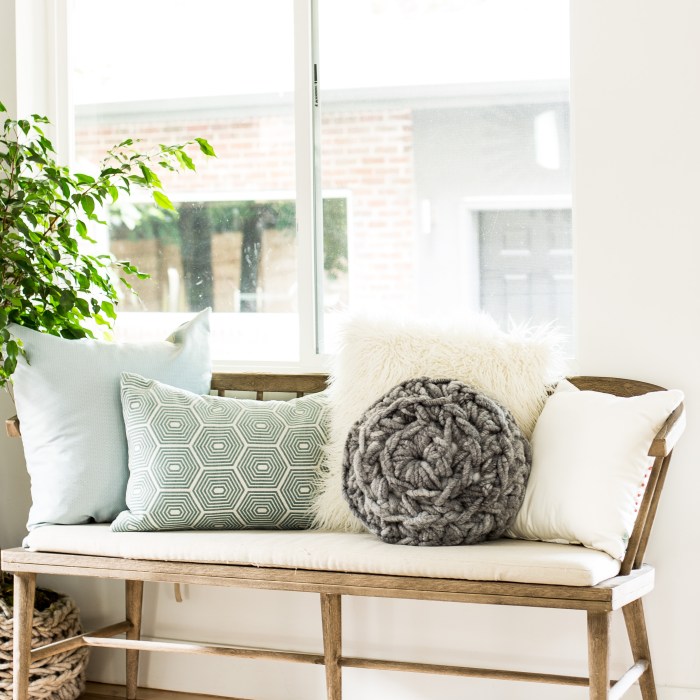 Bulky Hand Crochet Round Pillow Pattern by Anne Weil of Flax & Twine