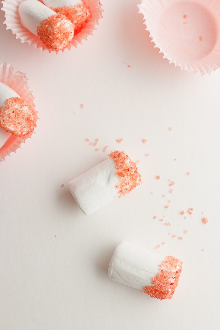 Homemade Marshmallow Ropes - Sprinkle Bakes