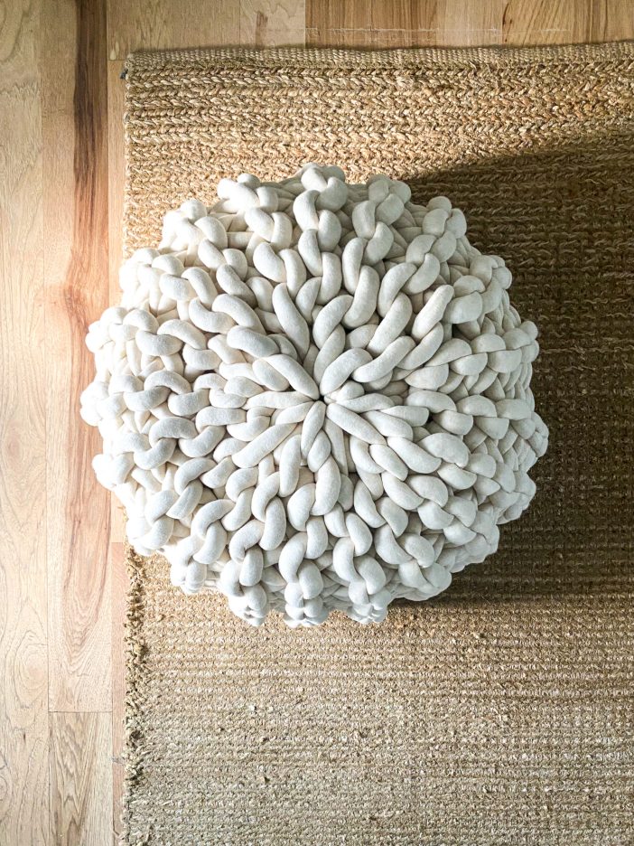 Giant Tube Yarn Pouf