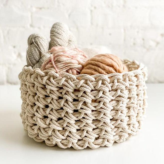 How to Crochet a Rope Baskets - Free Pattern & Tutorial - Crafting for Weeks