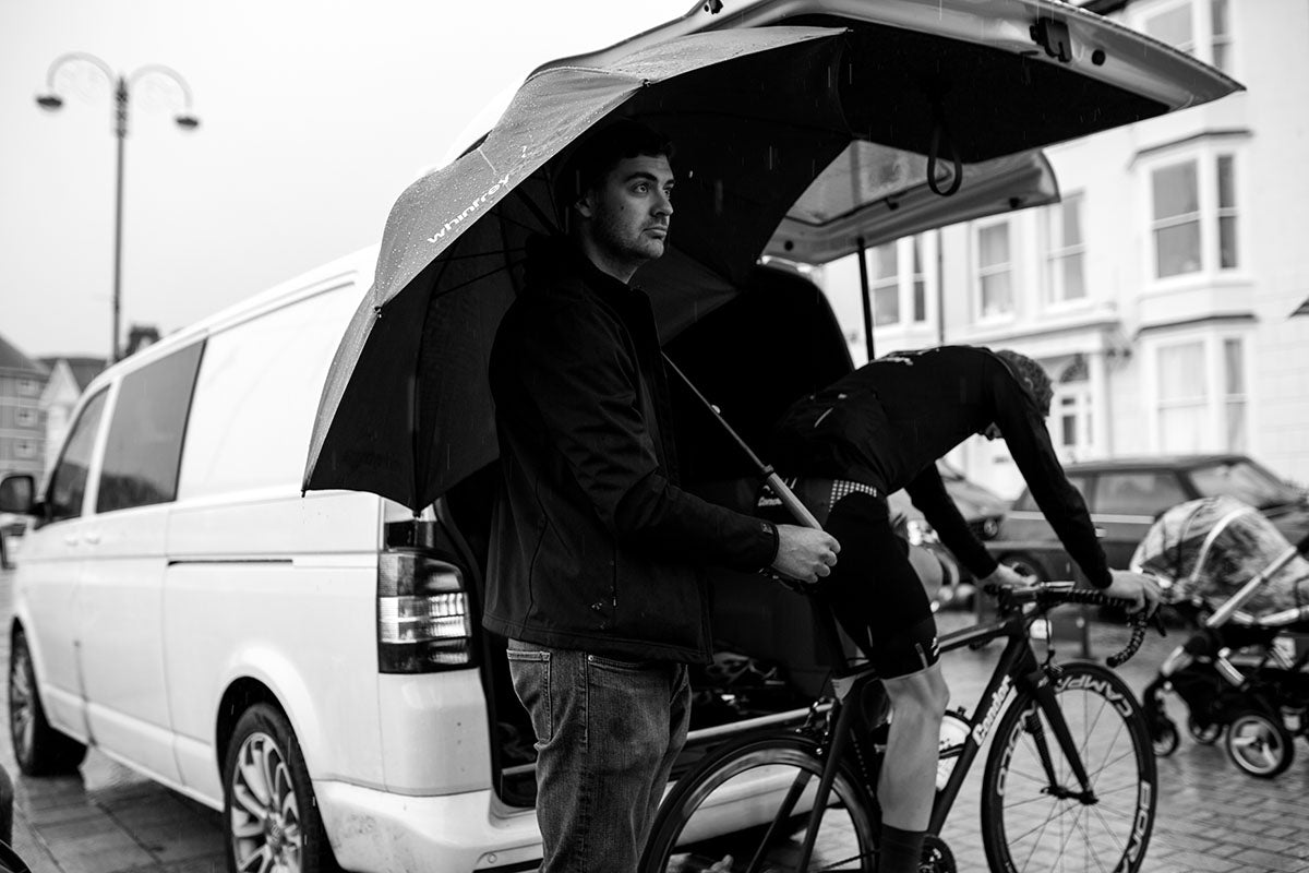 Machen Sie Ihr Radfahren im Herbst wetterfest mit unseren günstigen und einfachen Lösungen