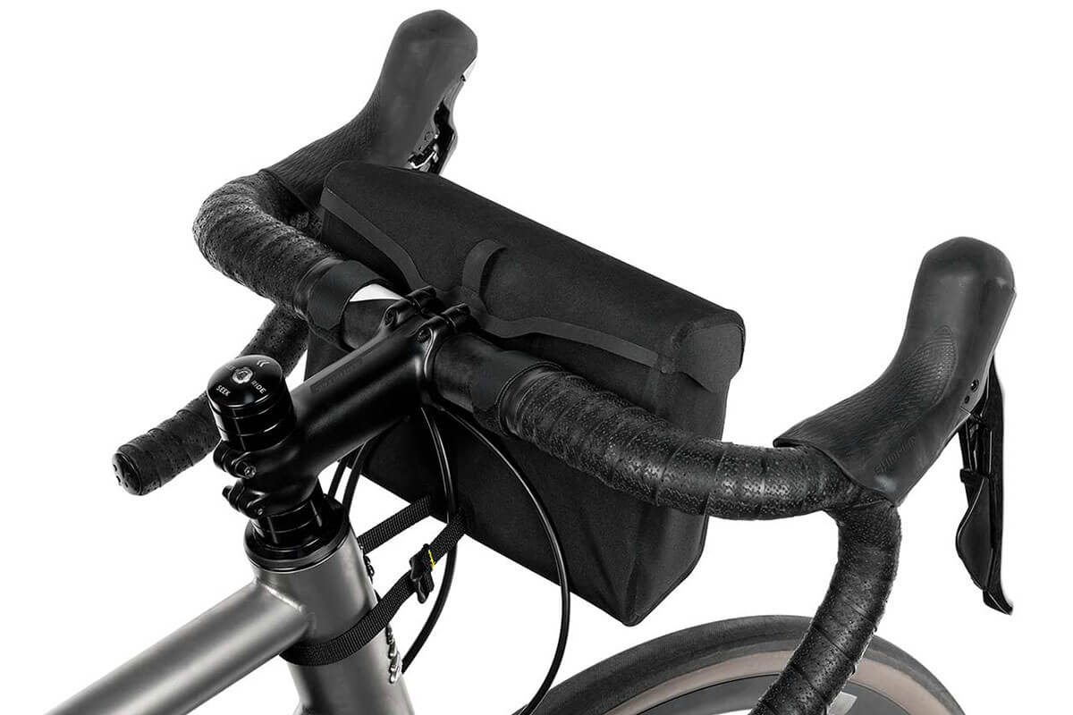 apidura racing handlebar bag