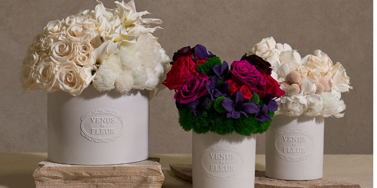 Mixed Eternity Florals White Porcelain Vases Venus et Fleur
