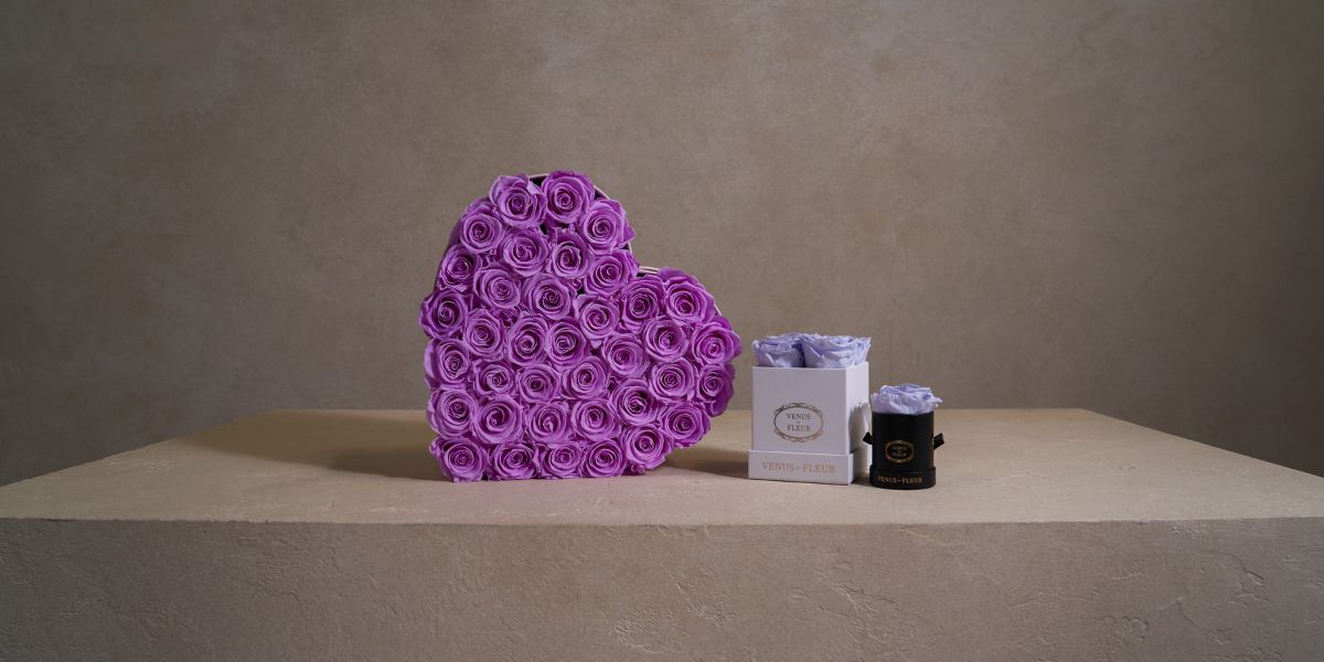 Purple Eternity Roses and Gifts Venus et Fleur