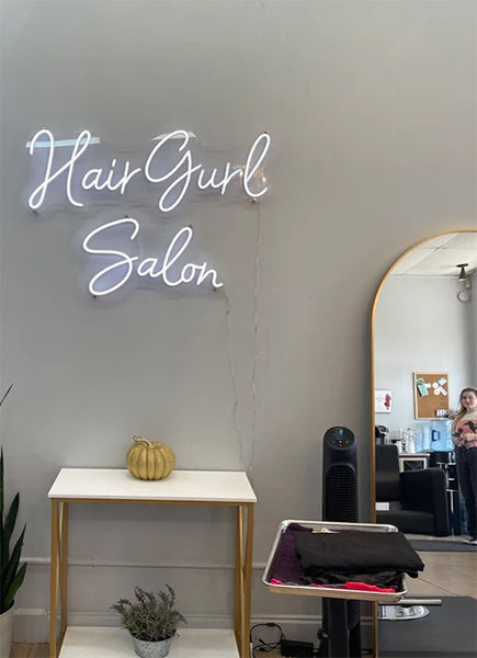 Hair Salon Neon Sign.jpg__PID:0bb0ac04-c159-47a2-9db7-358ddfc49711