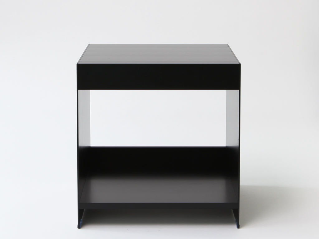 ON&ON modern aluminium side table in black