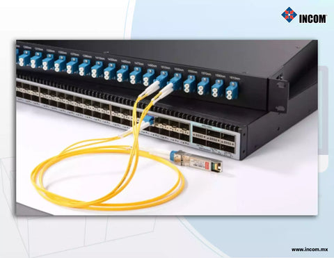 Multiplexor con jumpers conectados por la parte de atrás