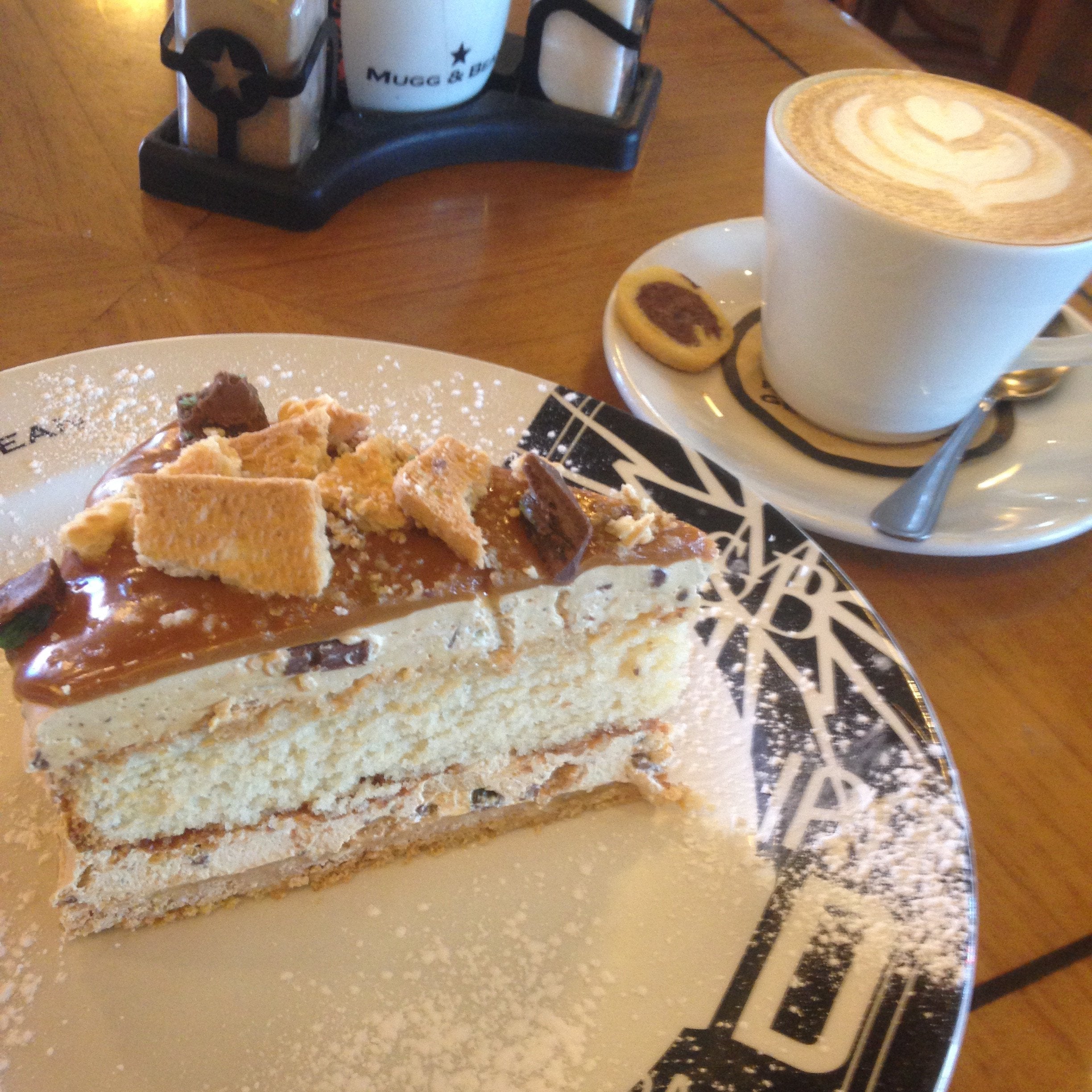 Peppermint Tart Cake with Cappuccino at Mugg & Bean Woodmead