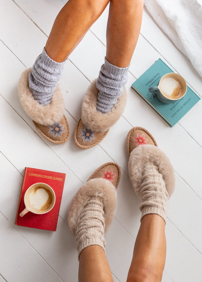 Women's Sheepskin Slippers – Estrella Red