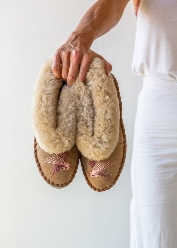 Women's Sheepskin Fur Moccasin Slippers 