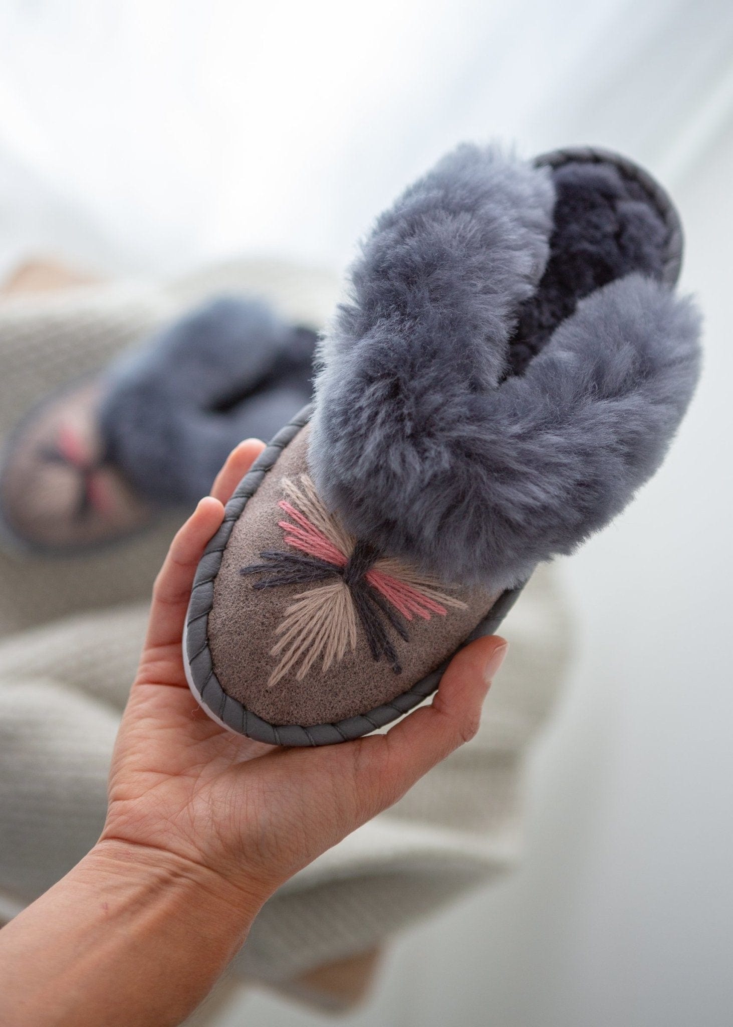 Women's Sheepskin Mules - Winter Sky