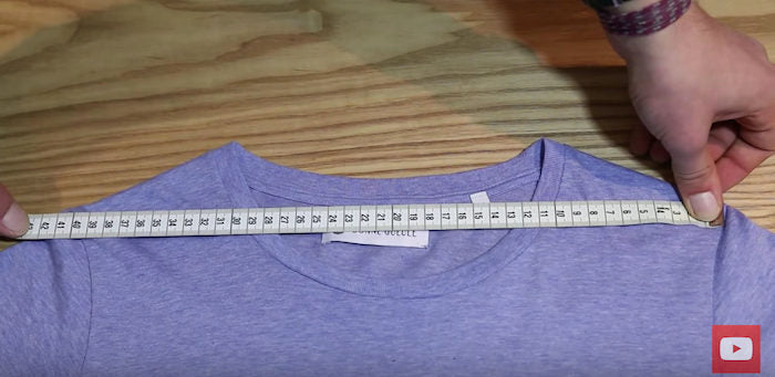 measure-shoulder-shoulder-teeshirt