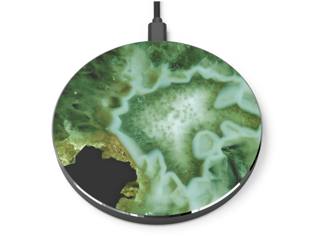 Valentines Day Gifts: Geode Wireless Charger