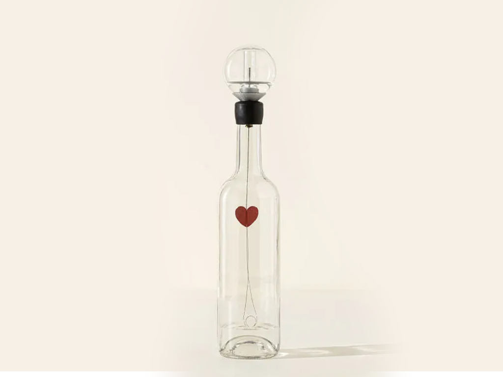 Vday Gift Guide - Heartbeat Water Bottle Fountain