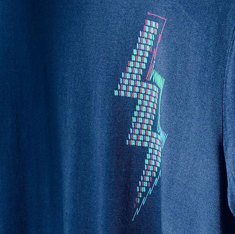 T-shirt graphique Electrify pour entrepreneurs, ingénieurs et techniciens par STORY SPARK