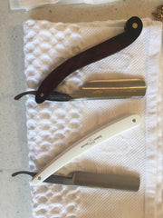 Straight Razor Storage on Towel