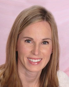 Shannon Davis Headshot Photo