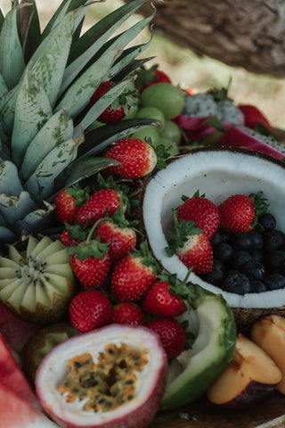 strawberries-on-coconut-bowl-kiwi-pineapple