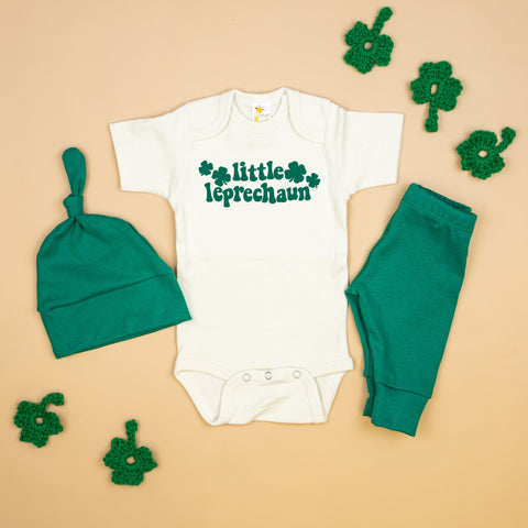 cute st patrick's day outfit for baby boy by Cuddle Sleep Dream