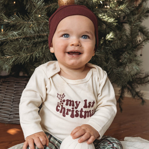 Vintage-Style Not A Silent Night | Funny Baby Christmas Onesie | by Cuddle Sleep Dream 3M Long Sleeve for Infant