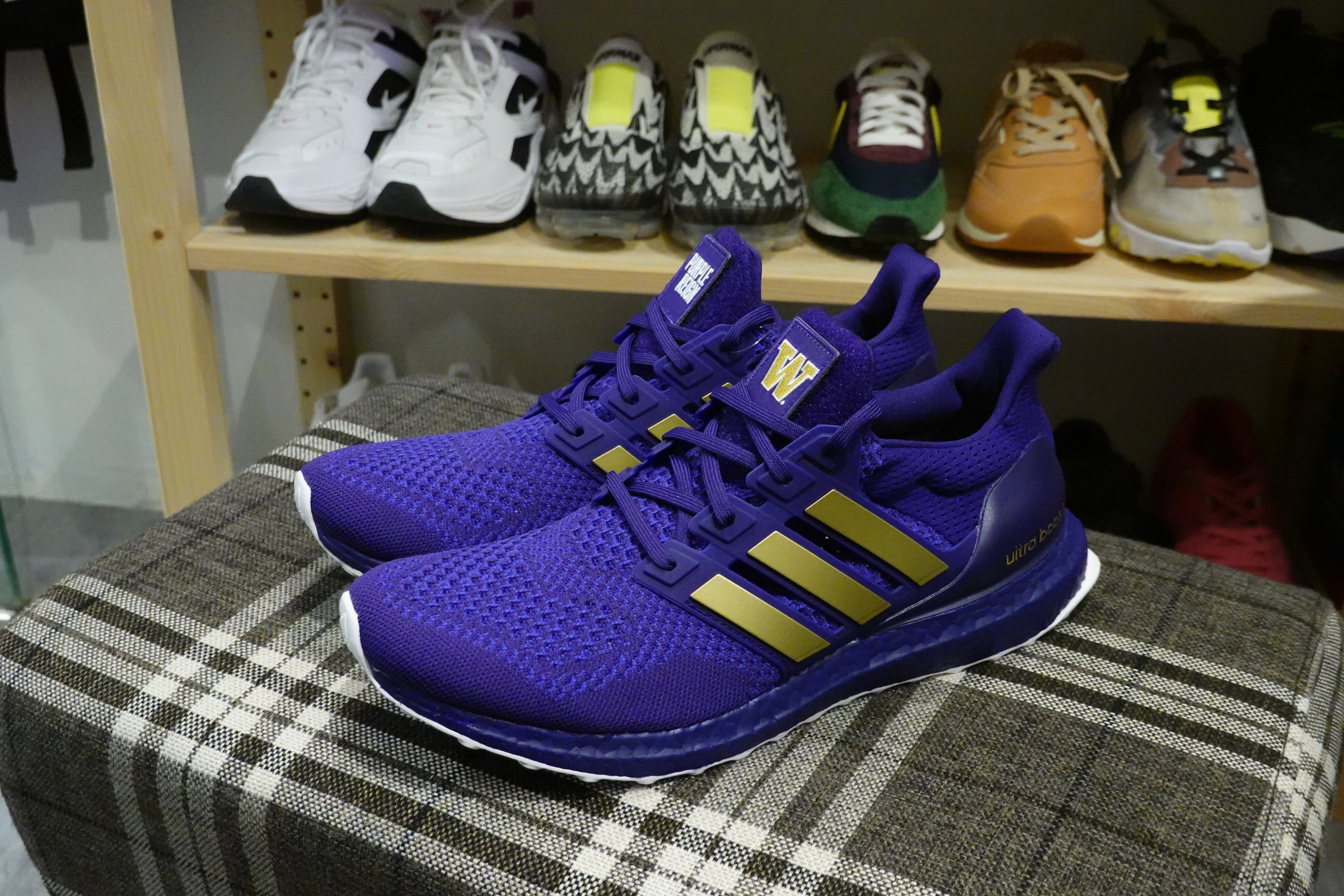 ultra boost washington huskies