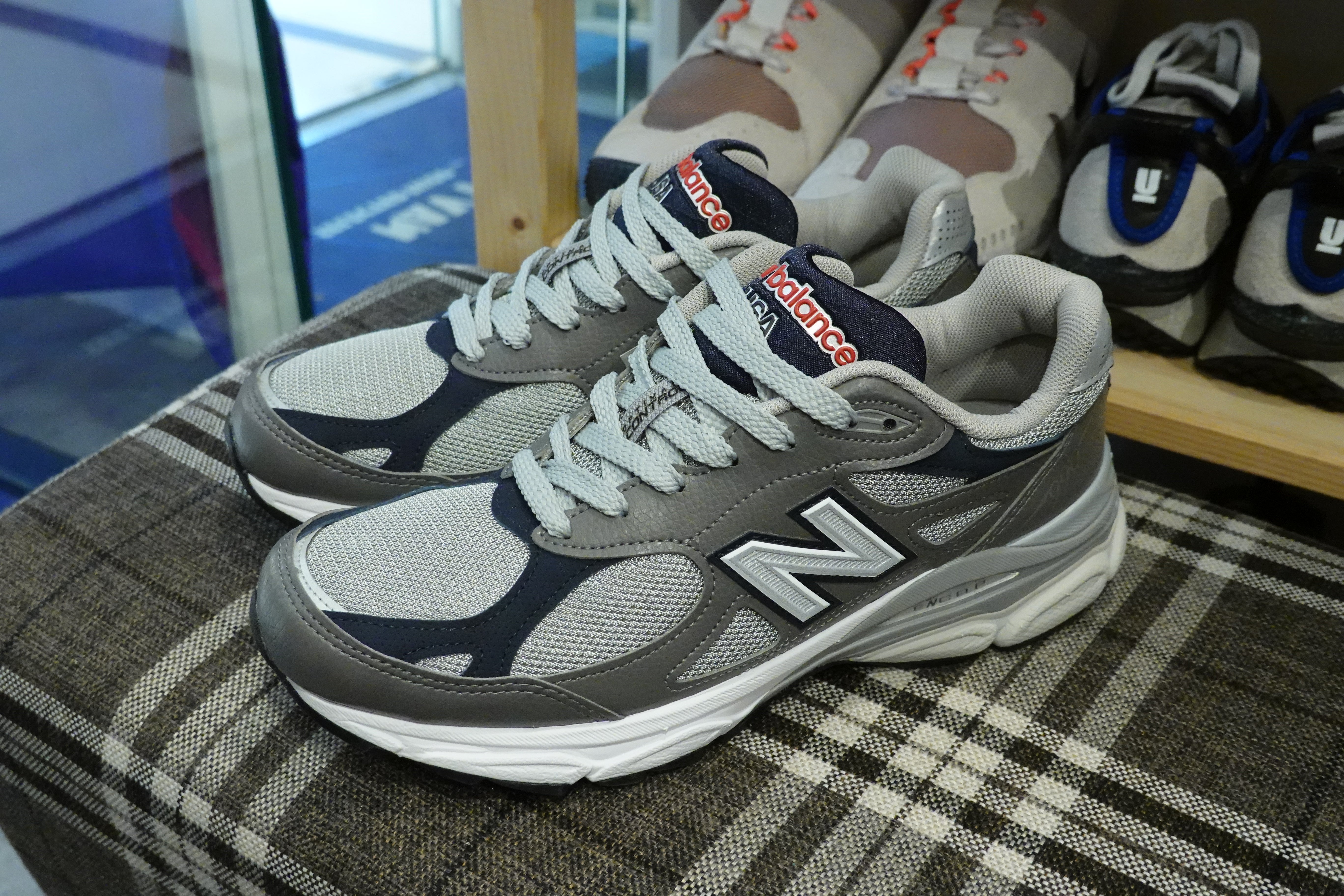 New Balance ニューバランス M990GJ3 V3 Gray/Navy | camaradesegovia.es