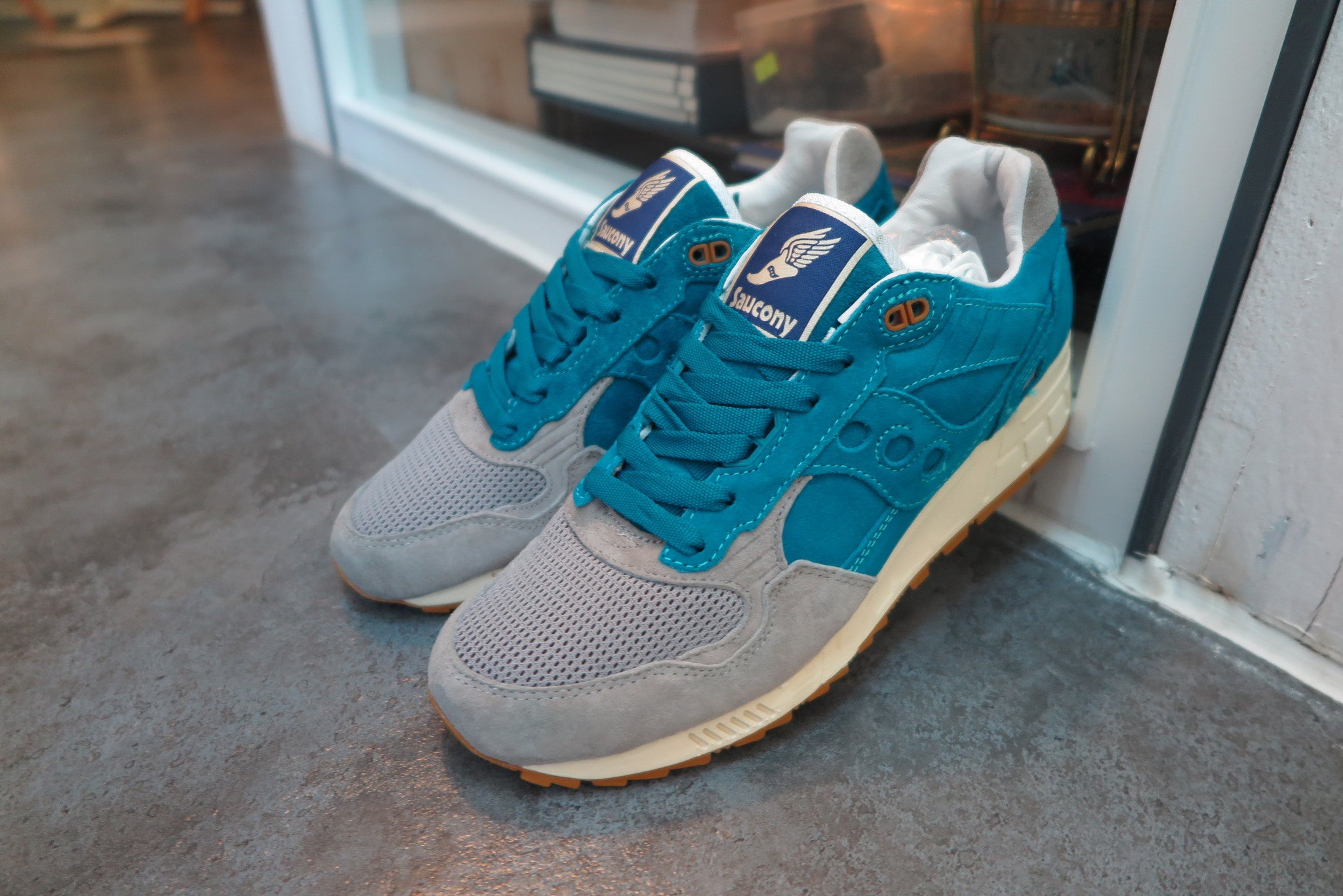 saucony elite shadow 5000