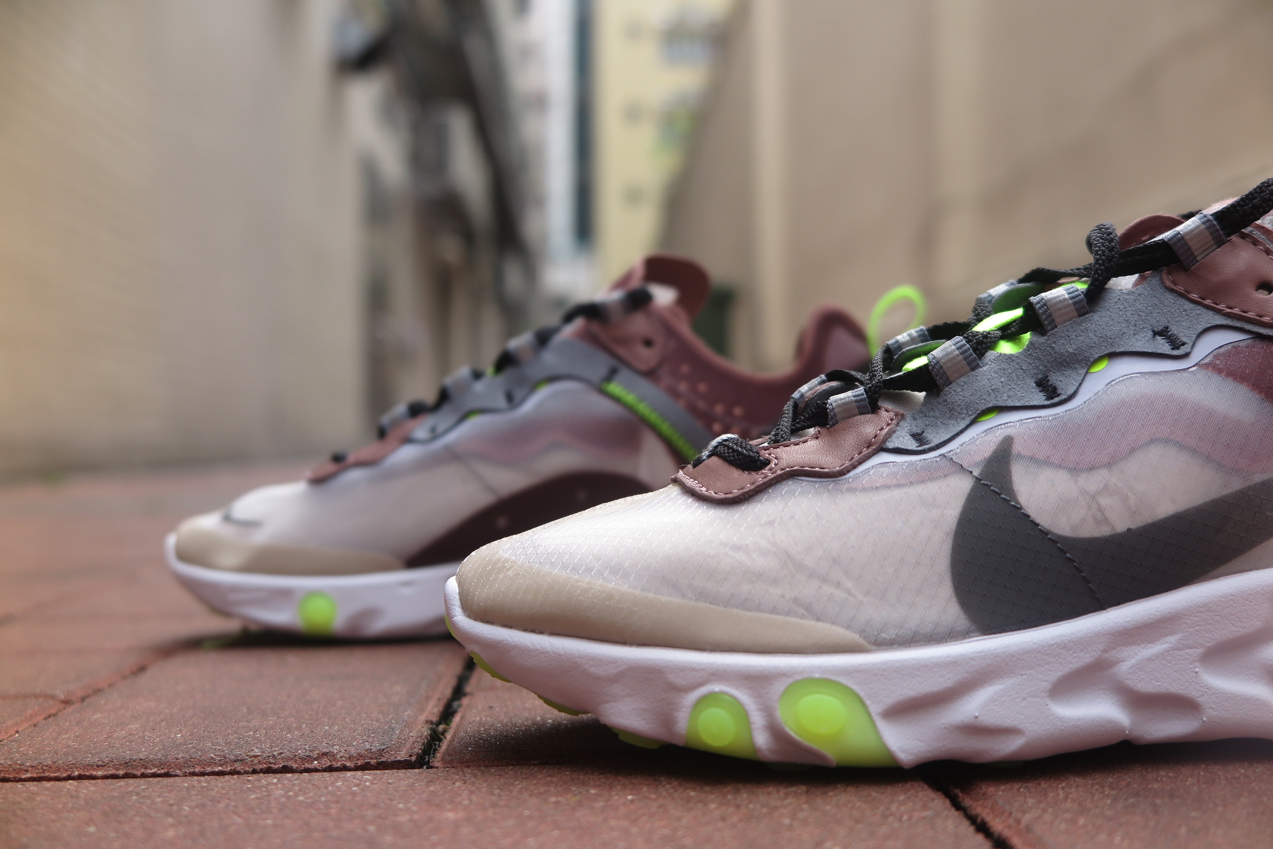 nike react element cool grey