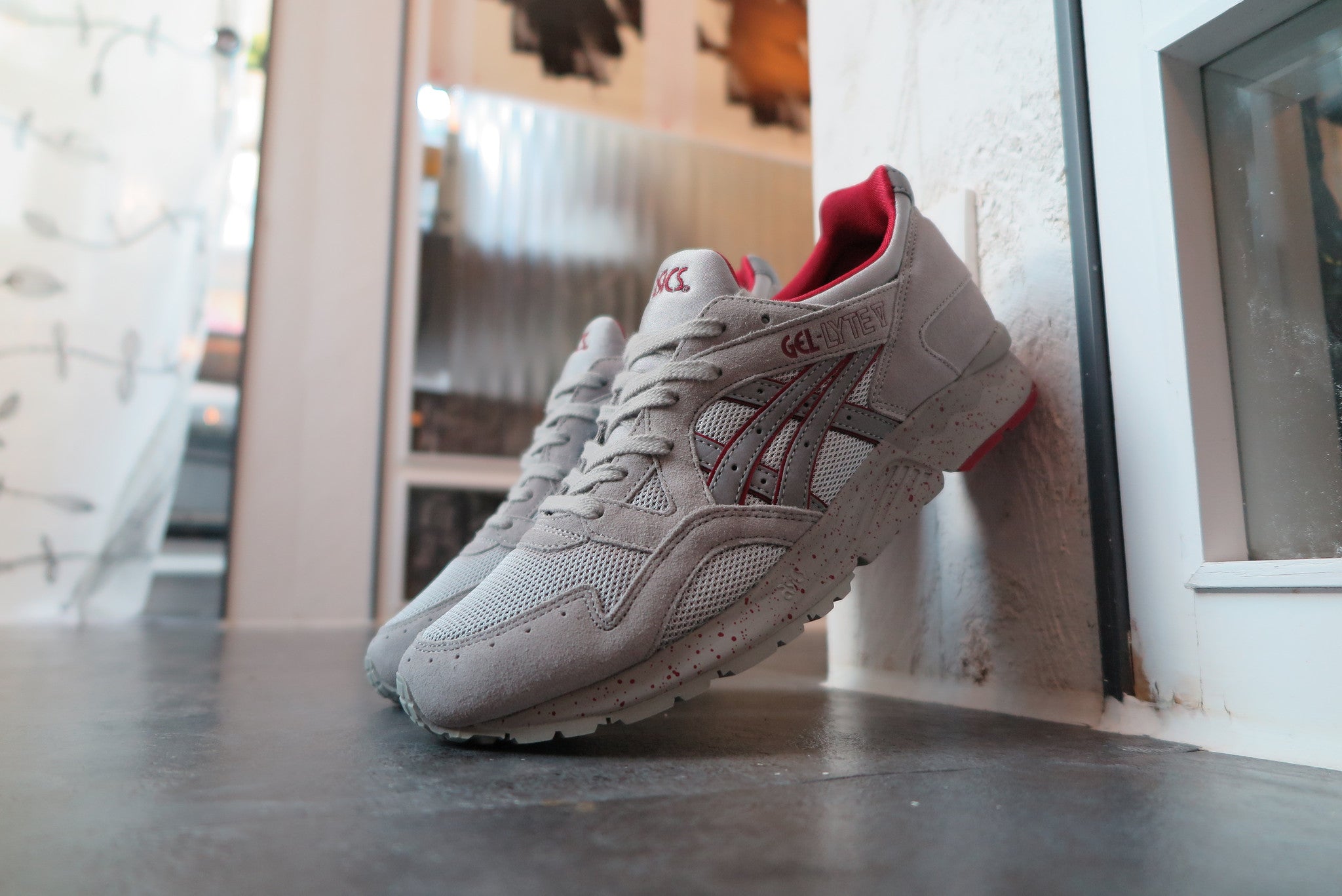 asics h5r2n