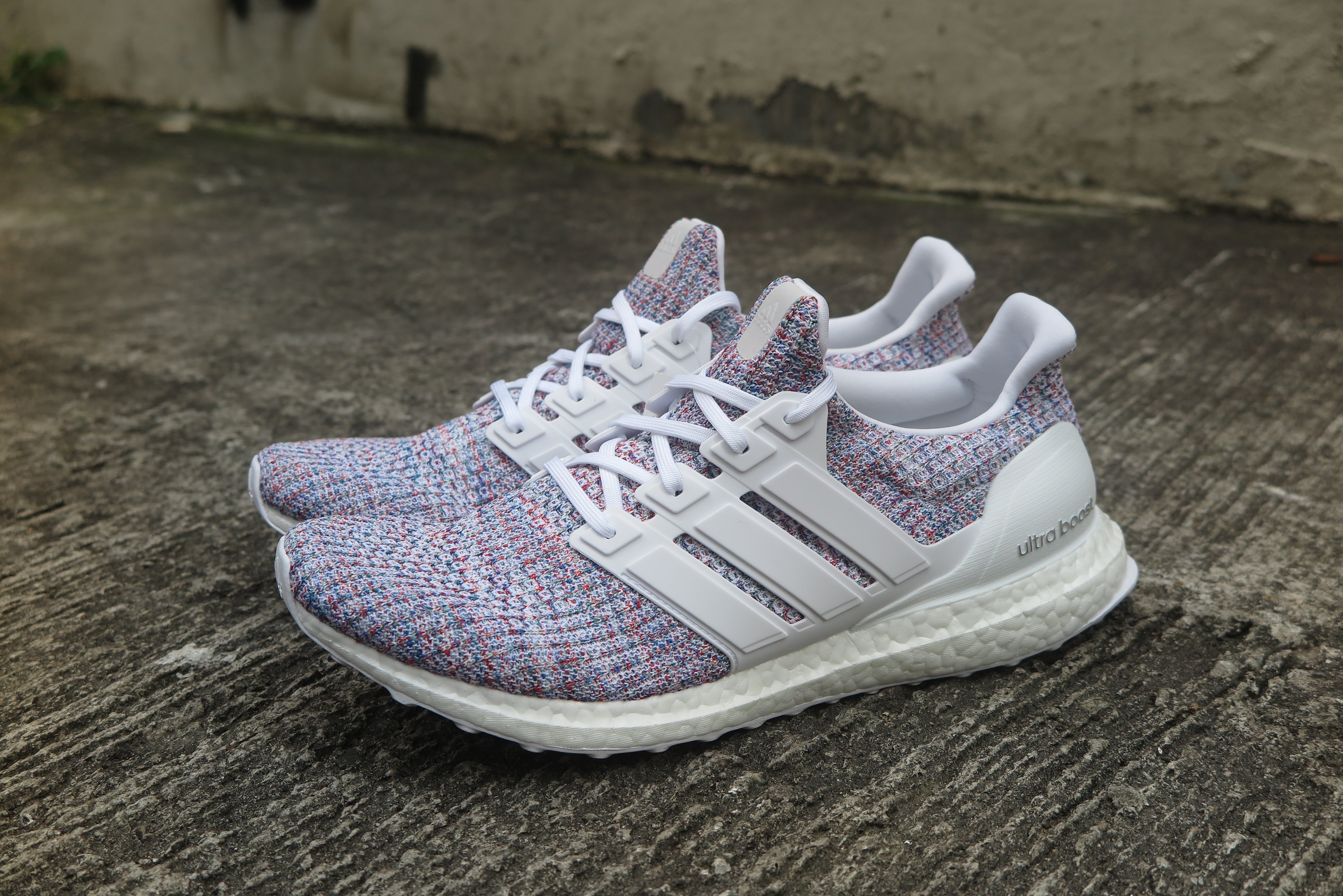 adidas Men Manchester United UltraBoost Running