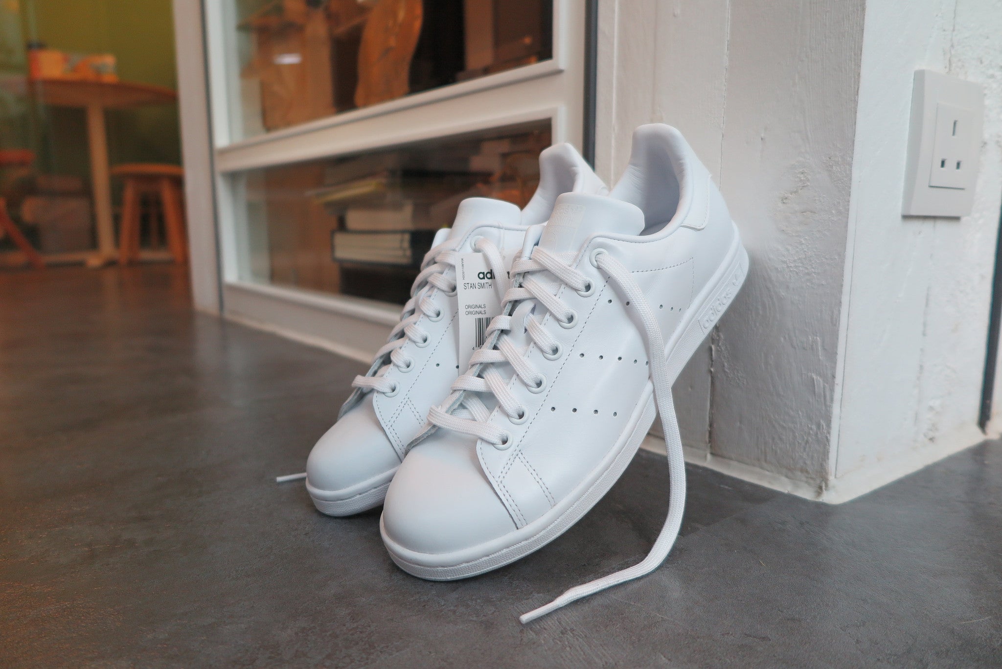 adidas originals stan smith sneakers in white s75104