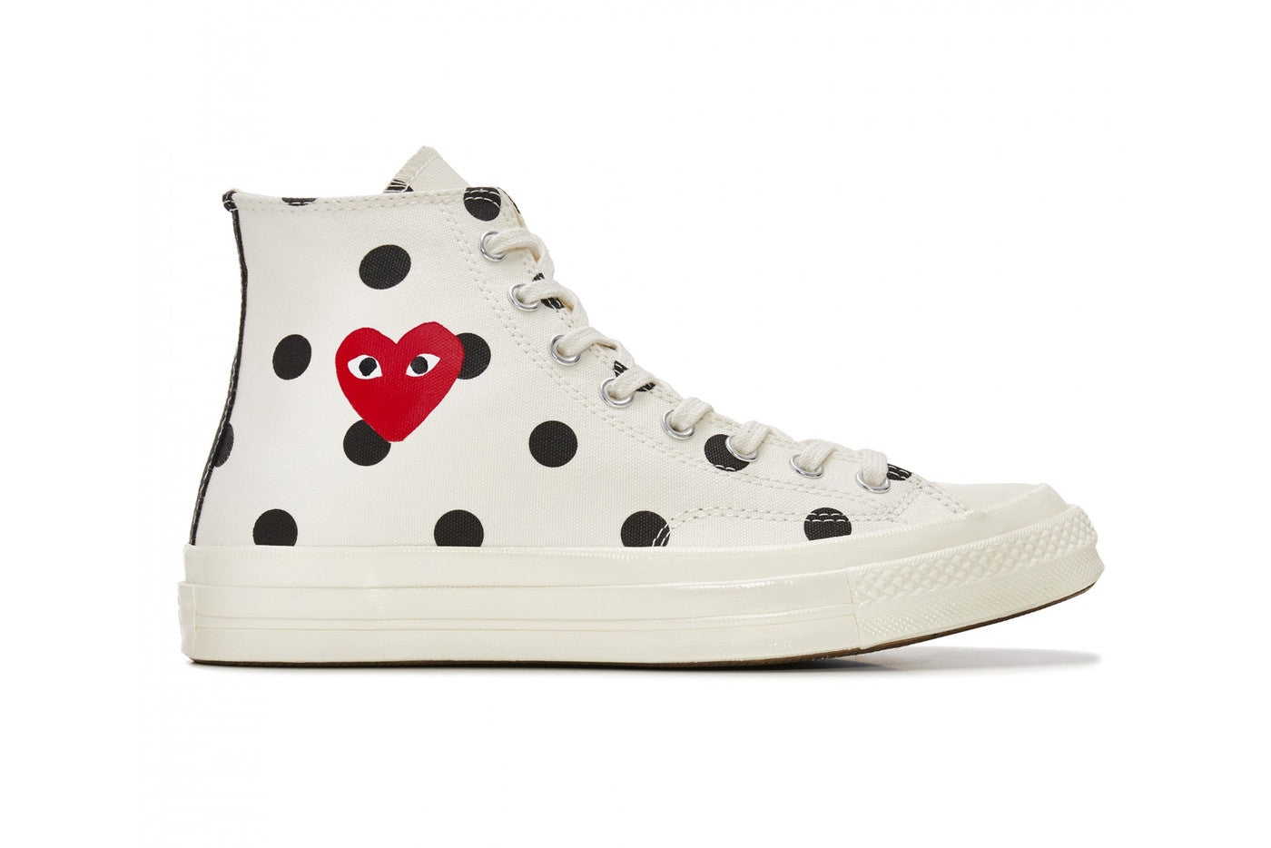red heart chuck taylor