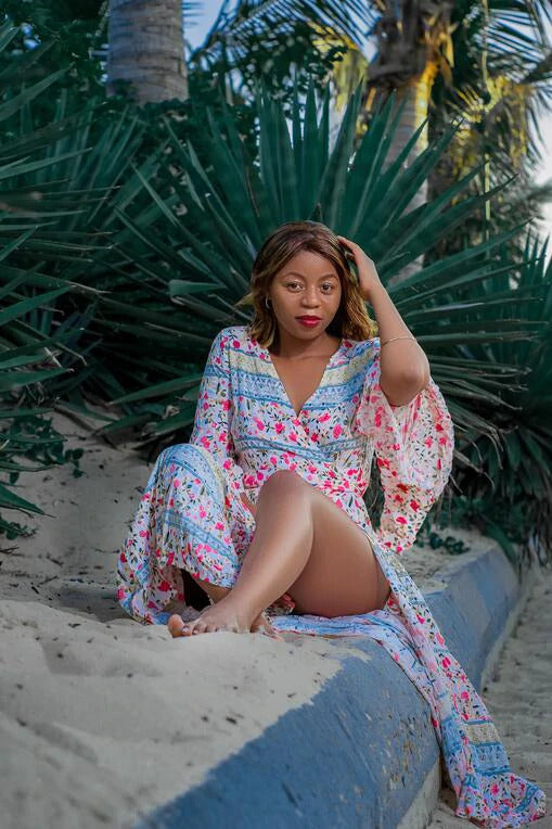 Woman wearing Kaftan Beach-cover-up