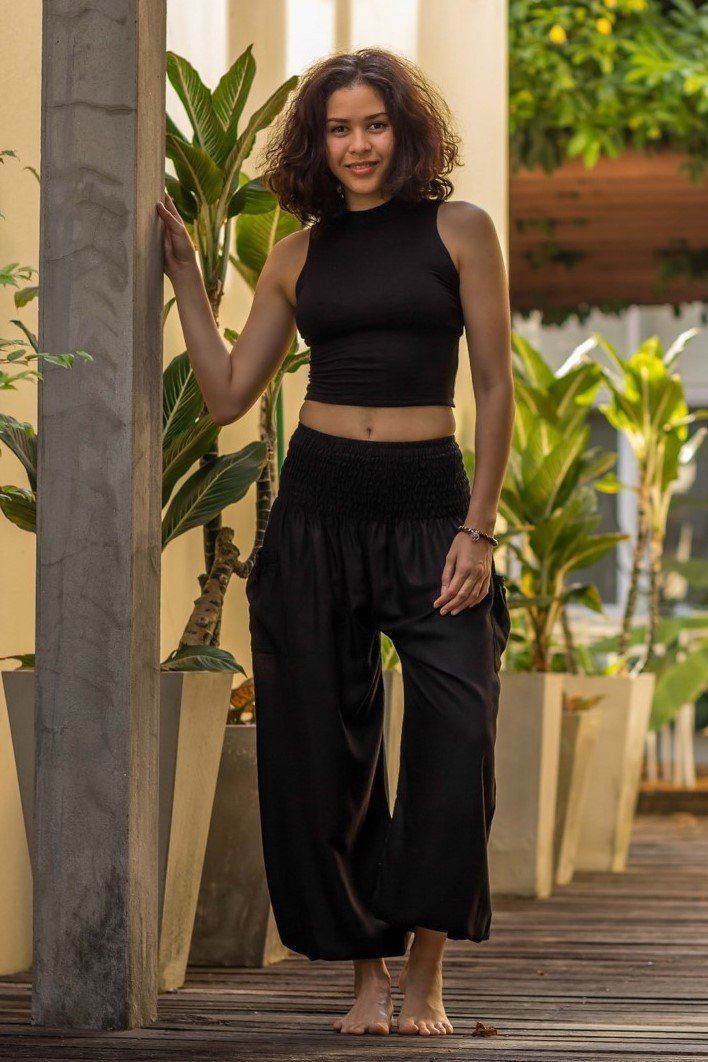 https://cdn.shopify.com/s/files/1/0862/2646/products/black_crystal_pants_2_2048x2048.jpg