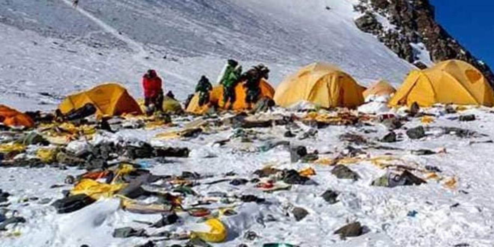 Rubbish on Everest