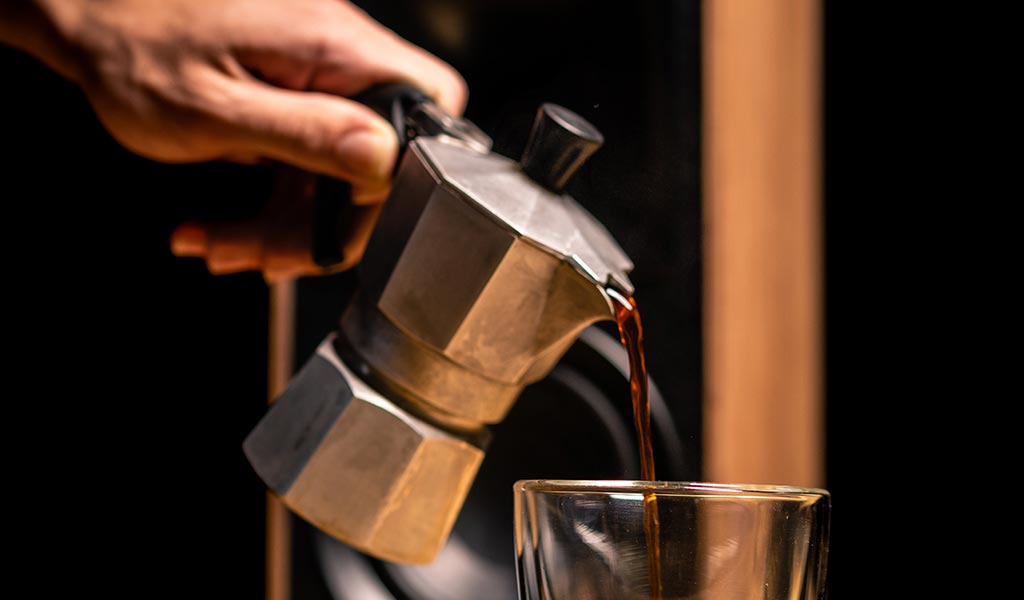 Kaffeevollautomat oder Espressokocher - Entscheidungskriterien