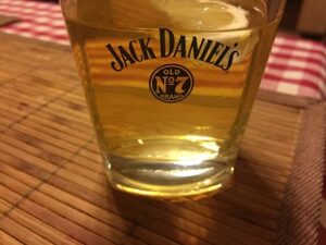 jack-daniels-551052_1280