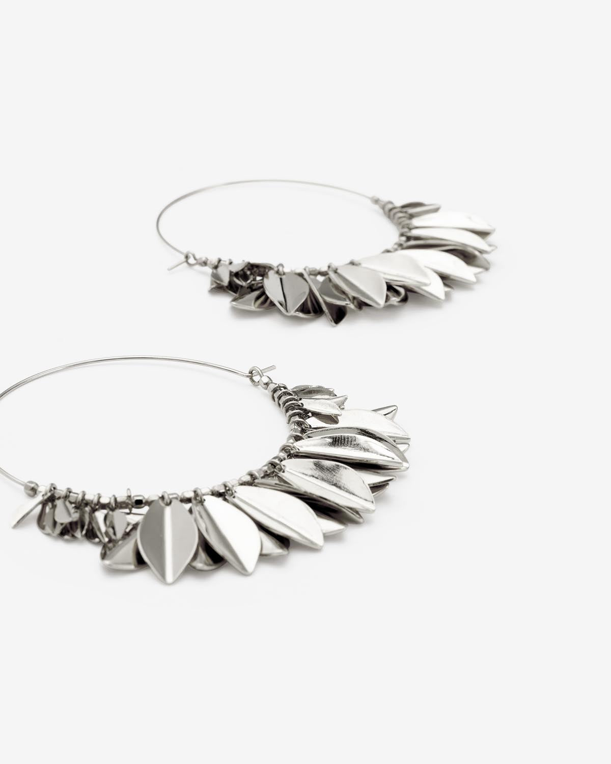 Isabel Marant Metal Shiny Leaf Earrings In Gray