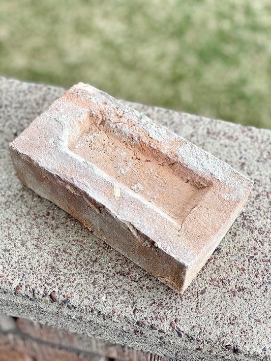 Single Vintage Brick Mold