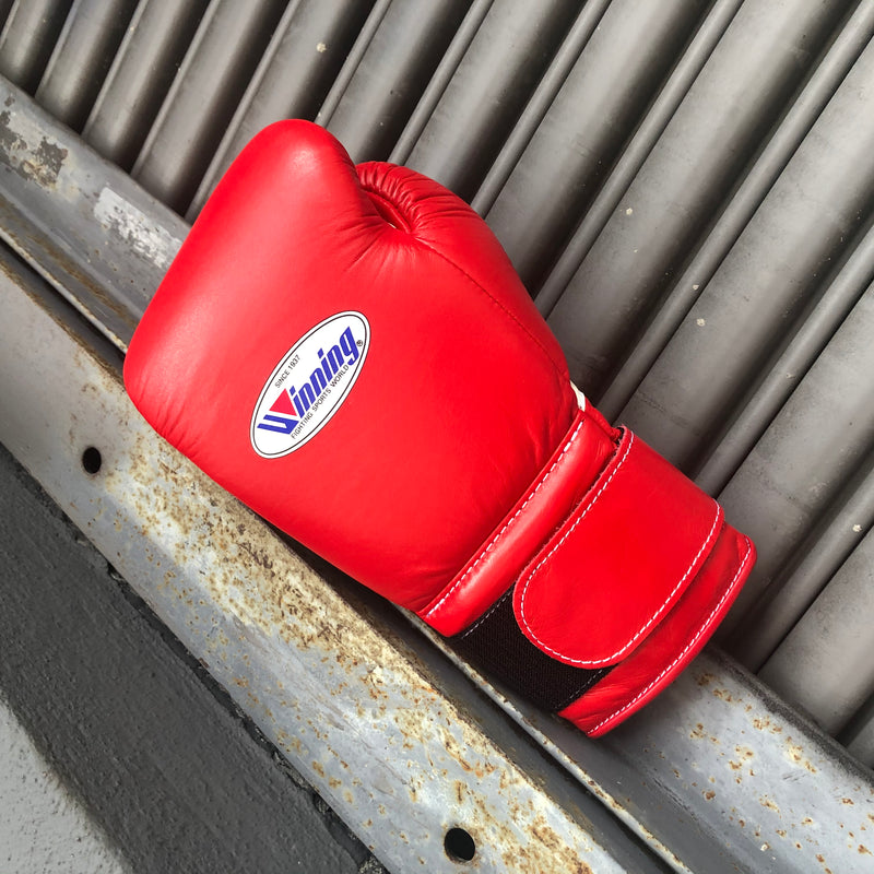 WINNING GLOVES HOOK AND LOOP BOXING RED – MSM FIGHT SHOP